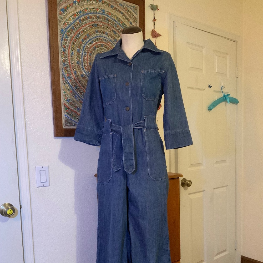 Vintage Denim Blue Flared Leg Jumpsuit  - Fits a size 4-6